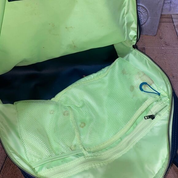 Lululemon Athletica Blue neon green two compartment zip-up duffle bag - Picture 12 of 12